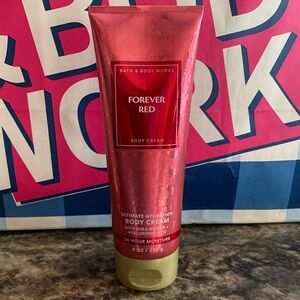 Bath & Body Works Forever Red